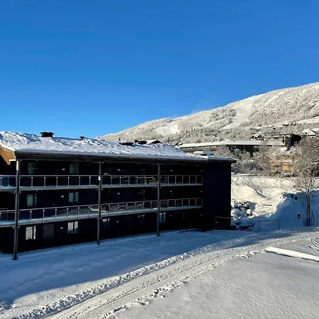 Leilighet Highland I Pool I Sauna I Sleeps 6 Hol (Buskerud)