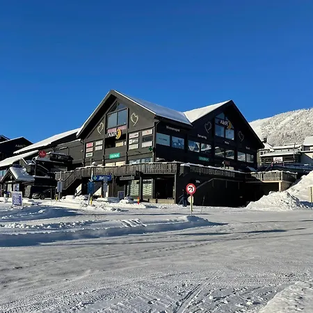 Highland I Pool I Sauna I Sleeps 6 Hol (Buskerud)